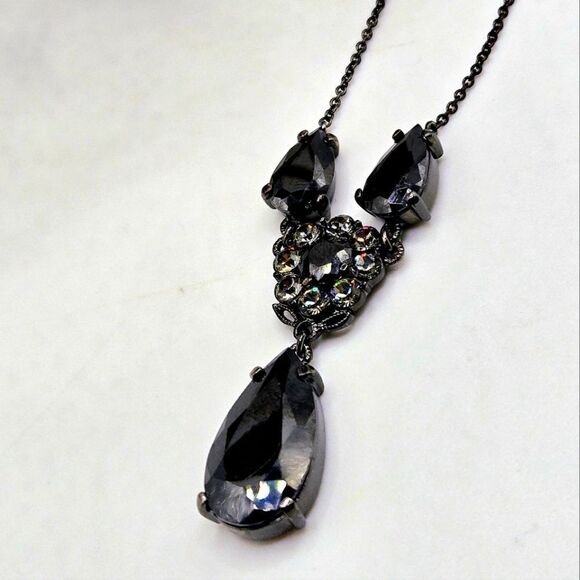 "5/$25" Black Art Nouveau Rhinestone Adjustable Y Necklace - Picture 1 of 9